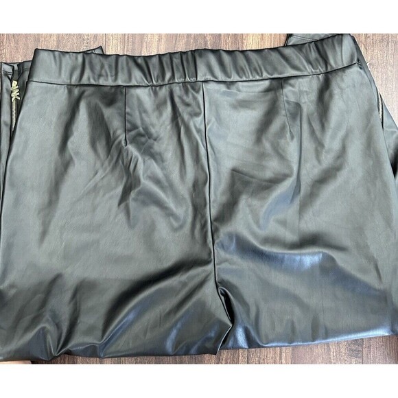 Michael Michael Kors Women's Plus Size Faux-Leather Skinny Ankle Pants Black 1X - Picture 8 of 9